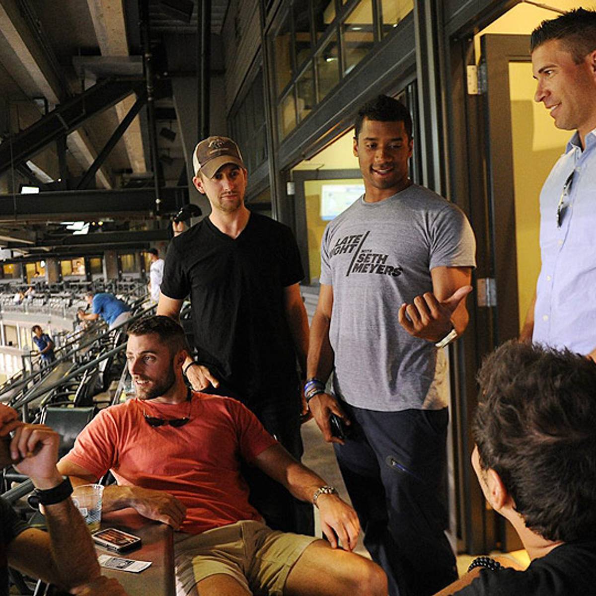 russell-wilson-entourage-seattle-seahawks.jpg
