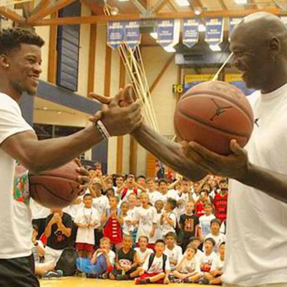 Cruel Aspire shuttle Michael Jordan, Jimmy Butler face off in camp shooting contest - Sports  Illustrated