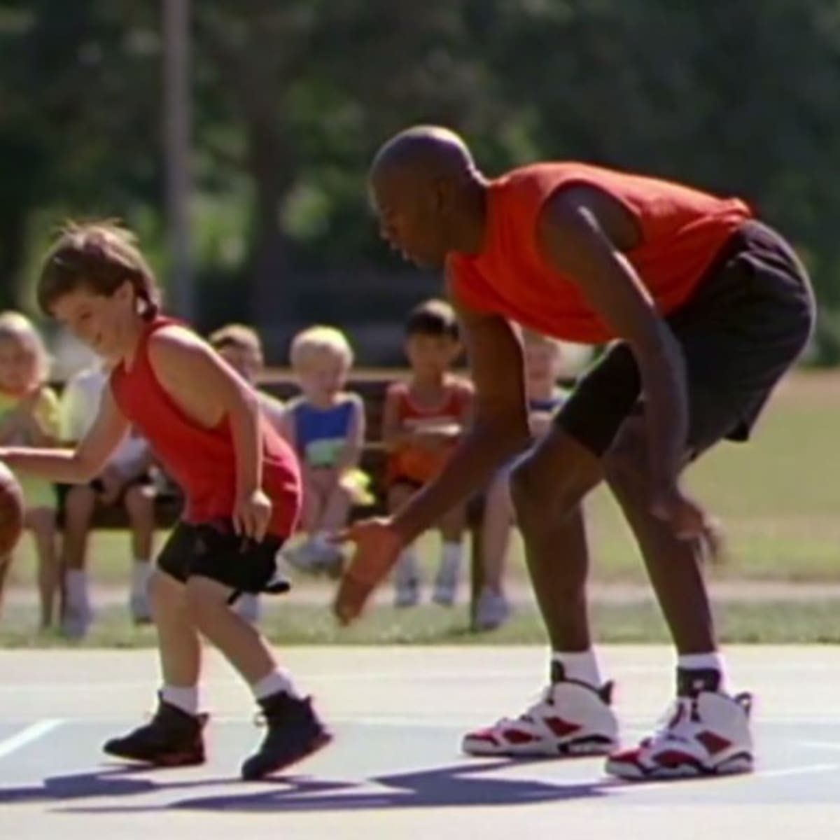 Майк литам. Mike nike шоколад. Майкл джордан показывает лайк. Напиток майкла джордана. Be like.