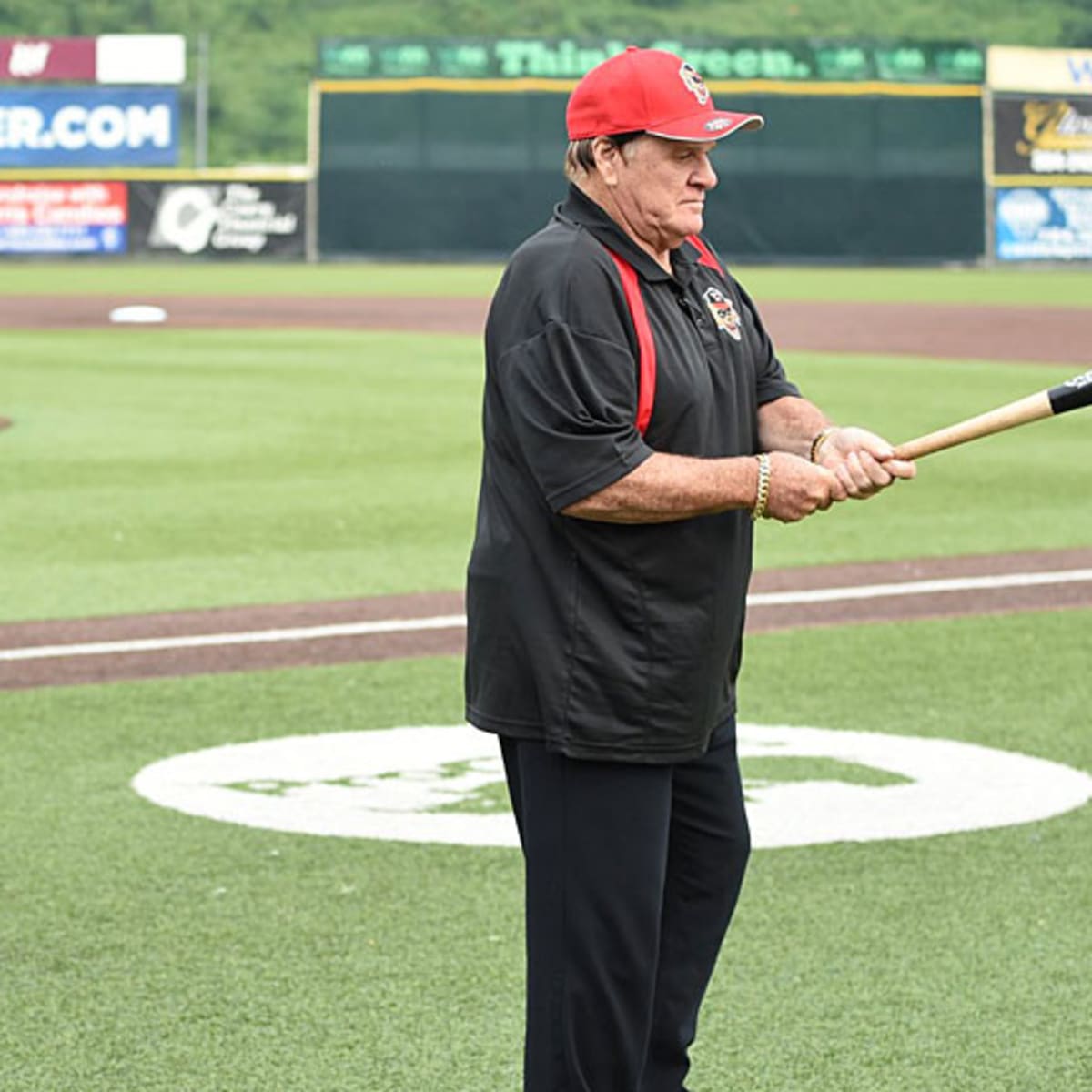 Pete Rose sounds off on the Hall of Fame, steroid users, the Reds