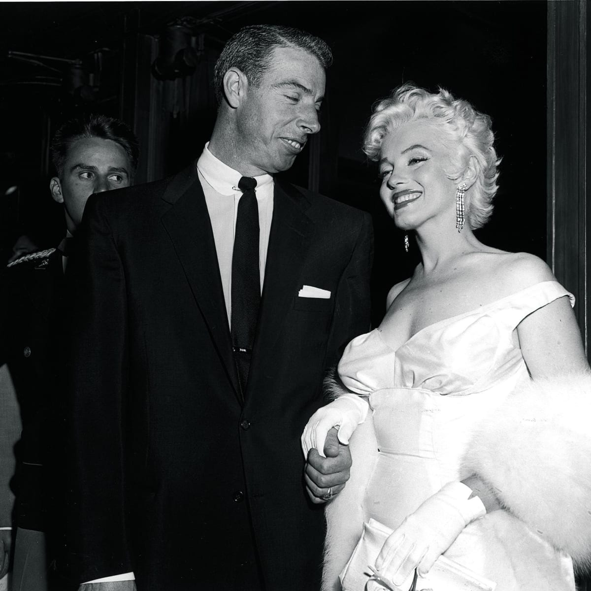 Marilyn Monroe Joe DiMaggio 8x10 Photo MM-50 