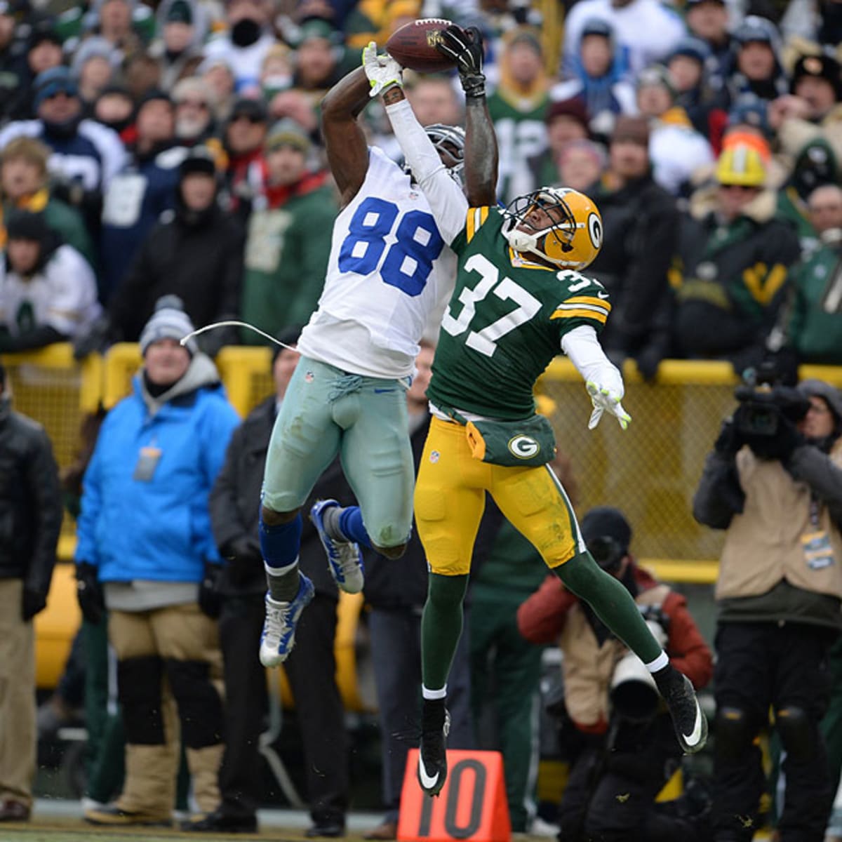 Dez Bryant has talent, but Miami Dolphins must ask if receiver is worth the  risk
