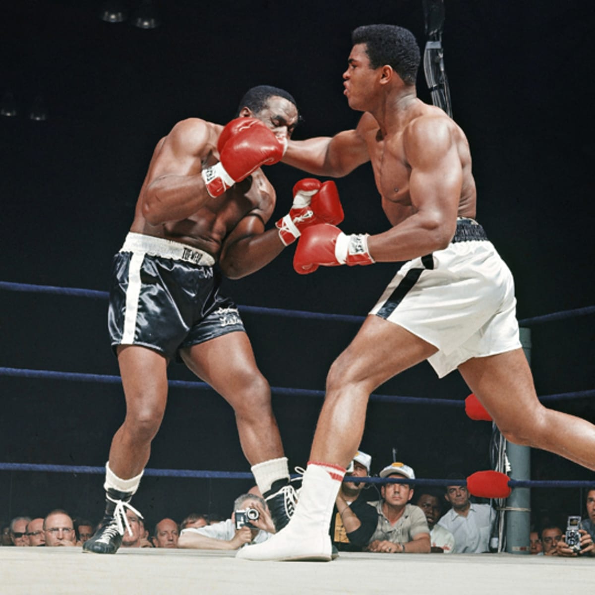 Muhammad Ali Sonny Liston Ii And The Phantom Punch Sports Illustrated