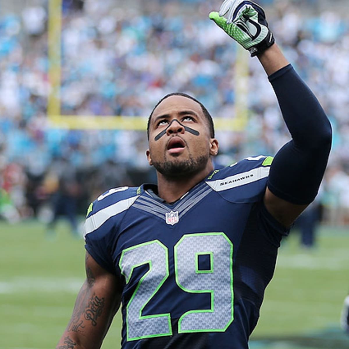 earl thomas 3 jersey