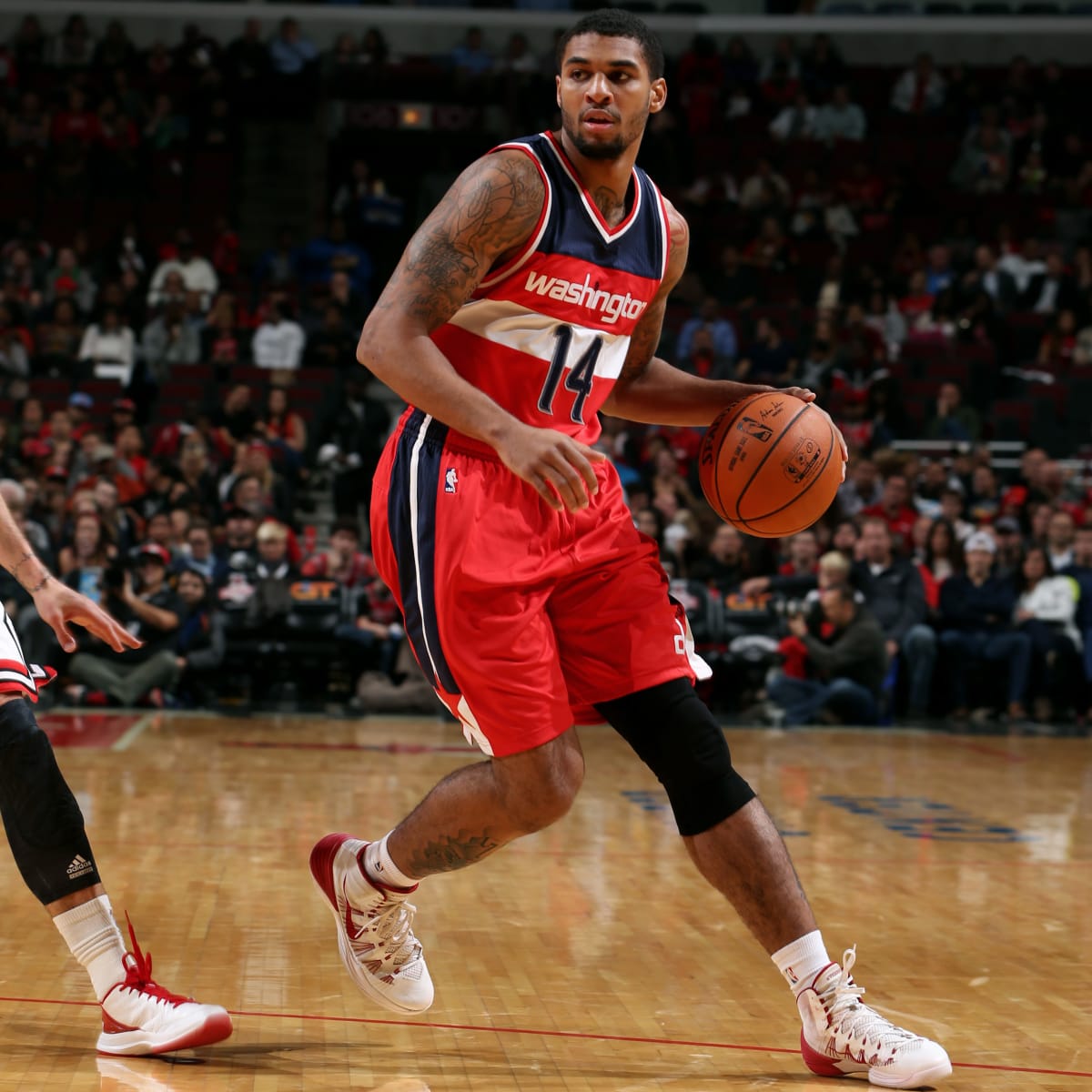 Wizards' Glen Rice Jr. leaves game with ankle sprain, will miss time - NBC  Sports