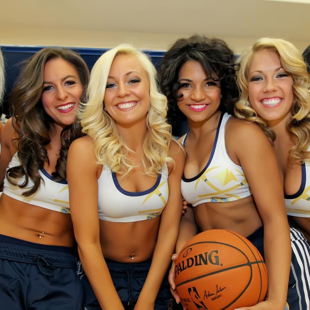 21 Best NBA Cheerleader/Dance Team Instagram Pages - AthlonSports