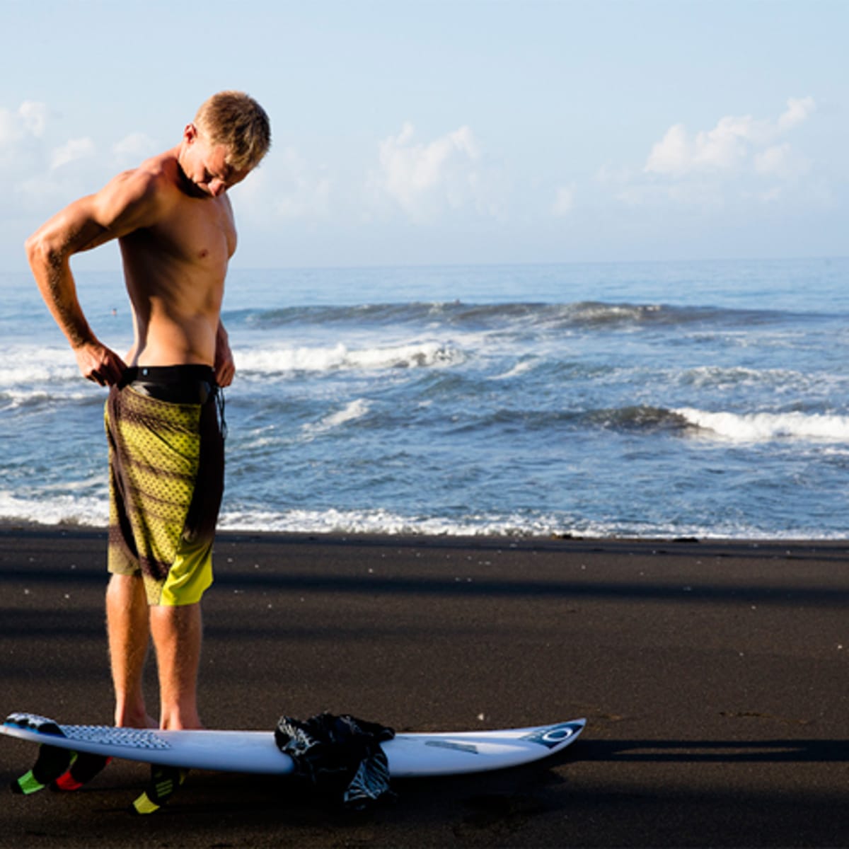 Oakley board short Clearance