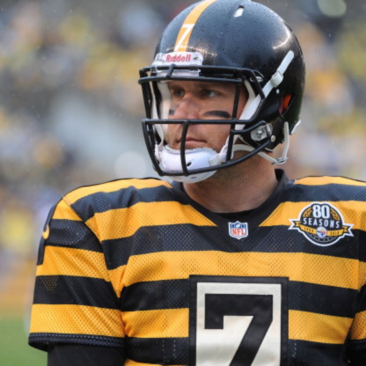 Report: Steelers To Wear 1934 Striped Bumble-Bee Throwback Uniforms In 2015  - Steelers Depot
