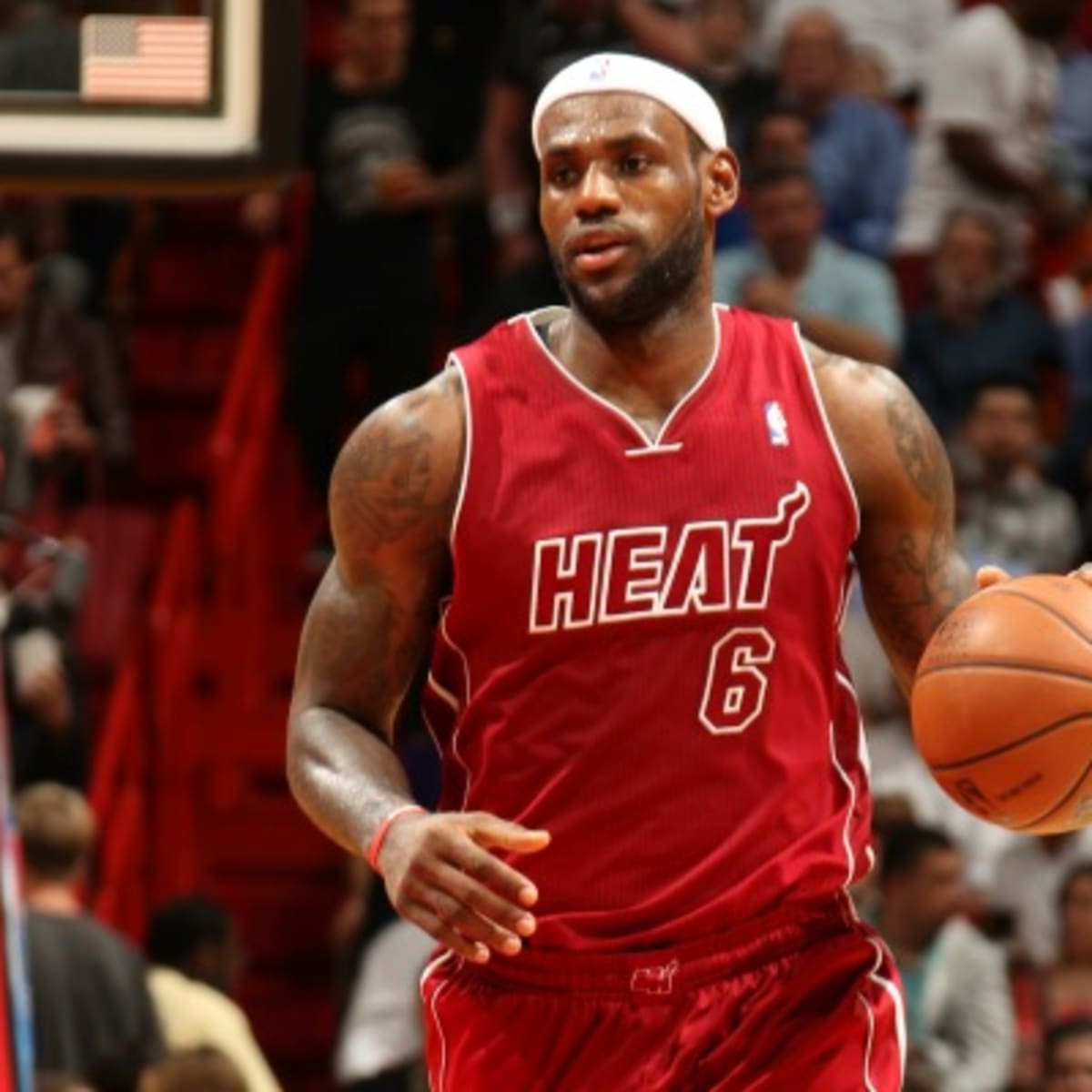 LeBron James' Heat jersey now top-selling in NBA, tops Kobe Bryant's 