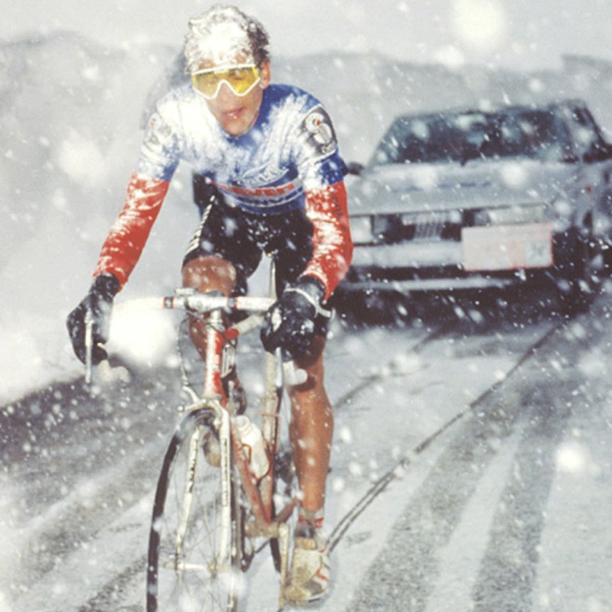 Austin Murphy: 25 years ago, Andy Hampsten made history during a snowy  stage of the Giro d'Italia - Sports Illustrated