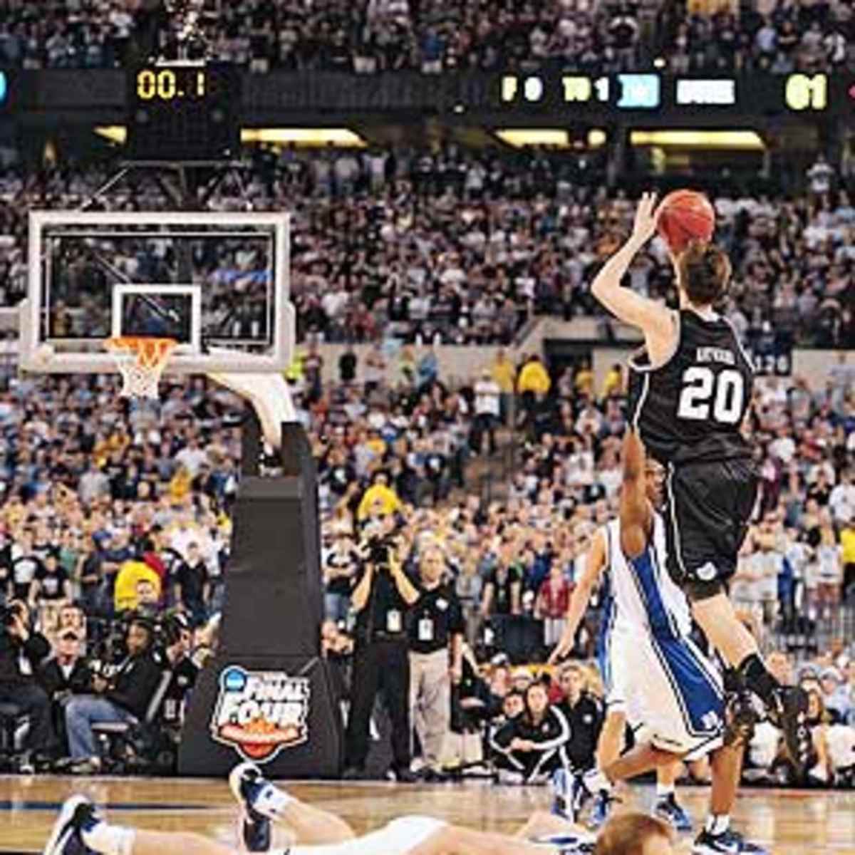 sports fanatic near me