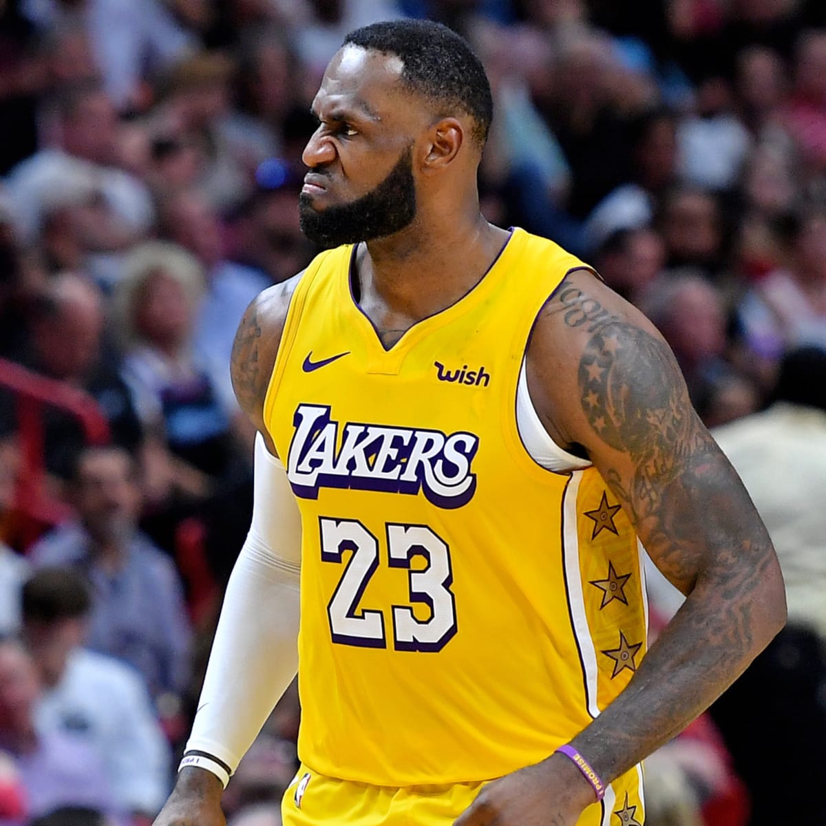 Lebron James Named Associated Press Male Athlete Of The Decade Sports Illustrated