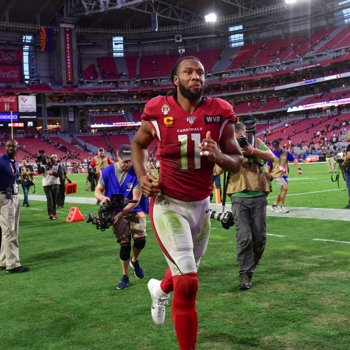 Should Larry Fitzgerald Sign With a Super Bowl Contender? - Sports