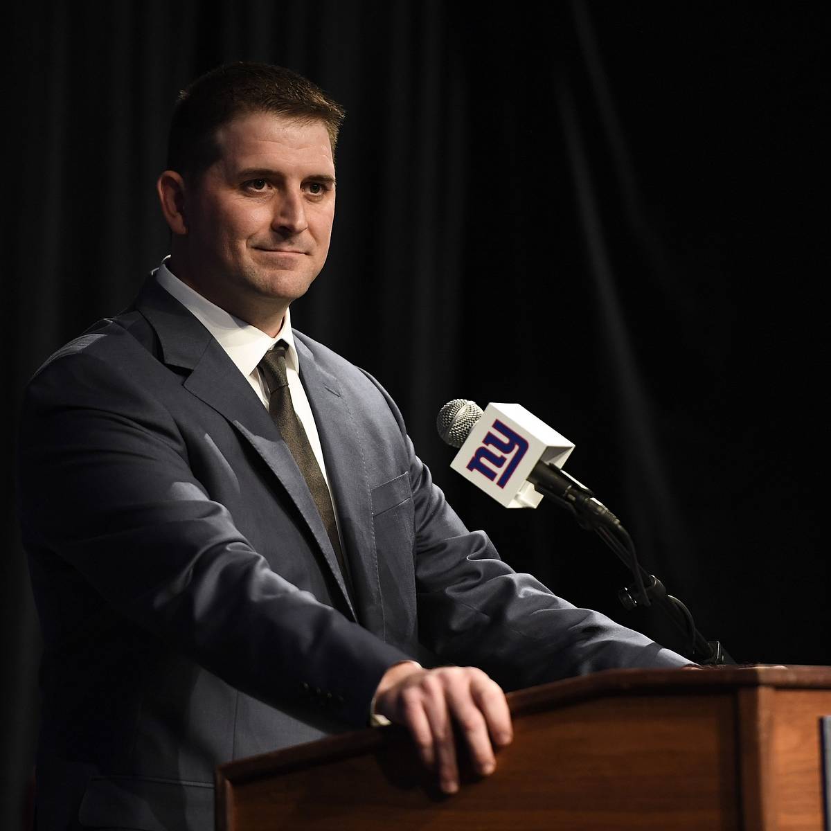 New York Giants head coach Joe Judge Pledges to Support Player Platforms  for Social Change - Sports Illustrated New York Giants News, Analysis and  More
