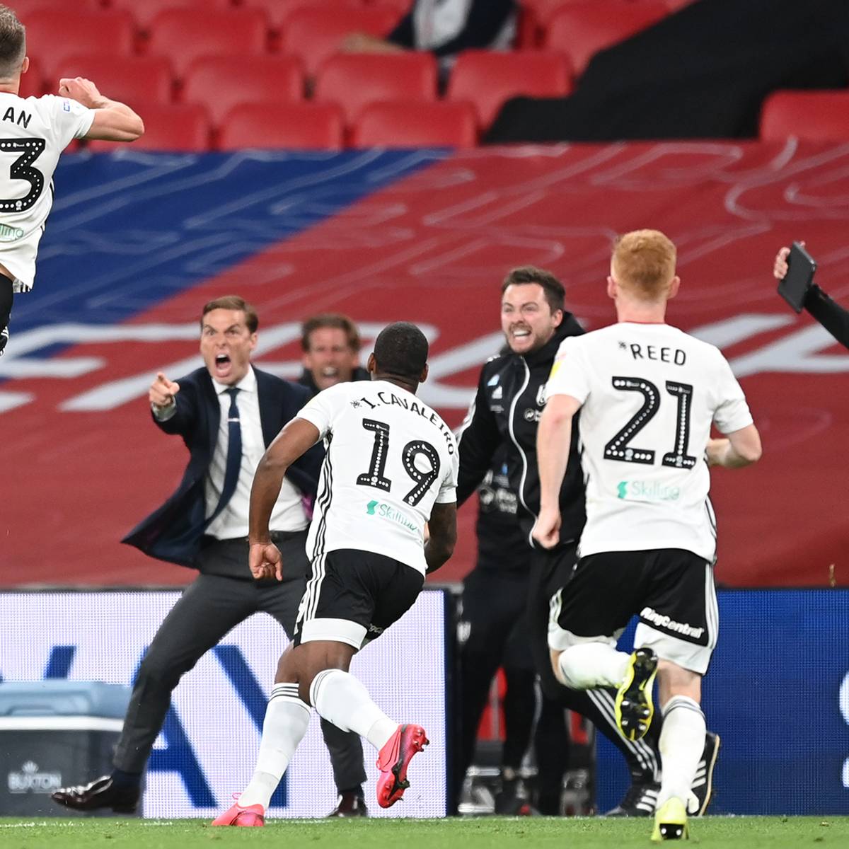 Joe Bryan goal video: Fulham promoted on extra-time stunners - Sports  Illustrated