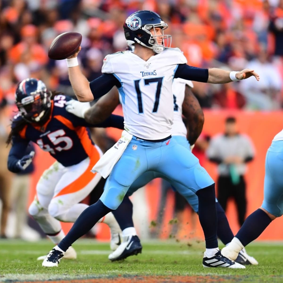 How the Tennessee Titans Went From 7-3 to Out of the Playoffs - Sports  Illustrated Tennessee Titans News, Analysis and More