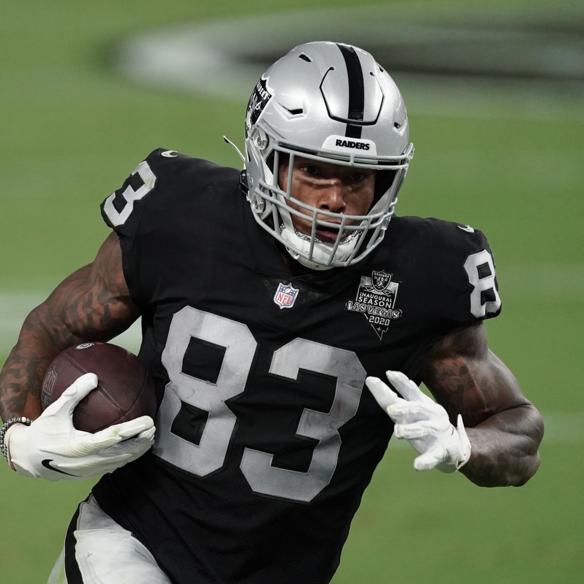 The Impact of Tight End Darren Waller on Monday Night - Sports Illustrated Las  Vegas Raiders News, Analysis and More