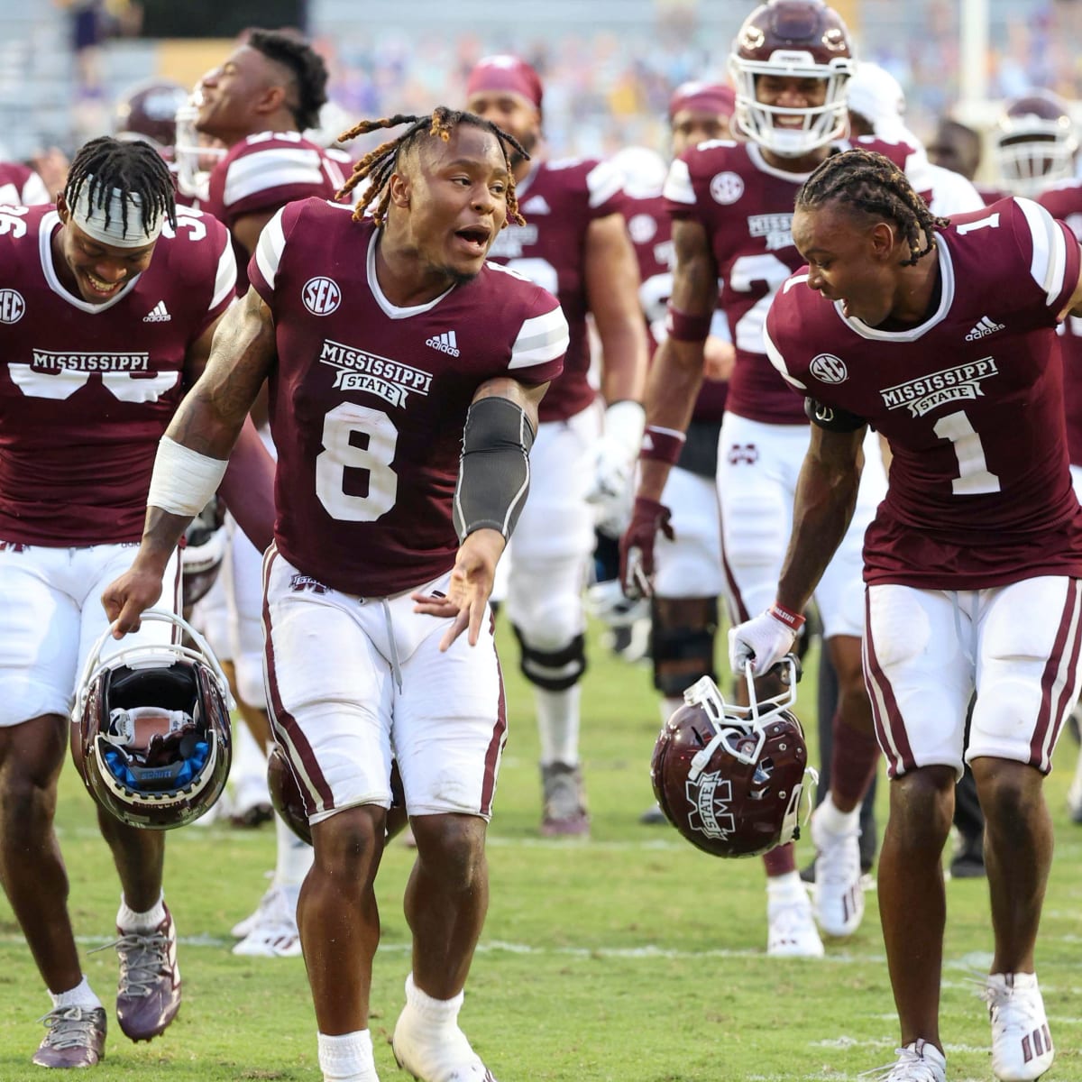 College Football Rankings Mississippi State Alabama Debut On Top 10 Sports Illustrated