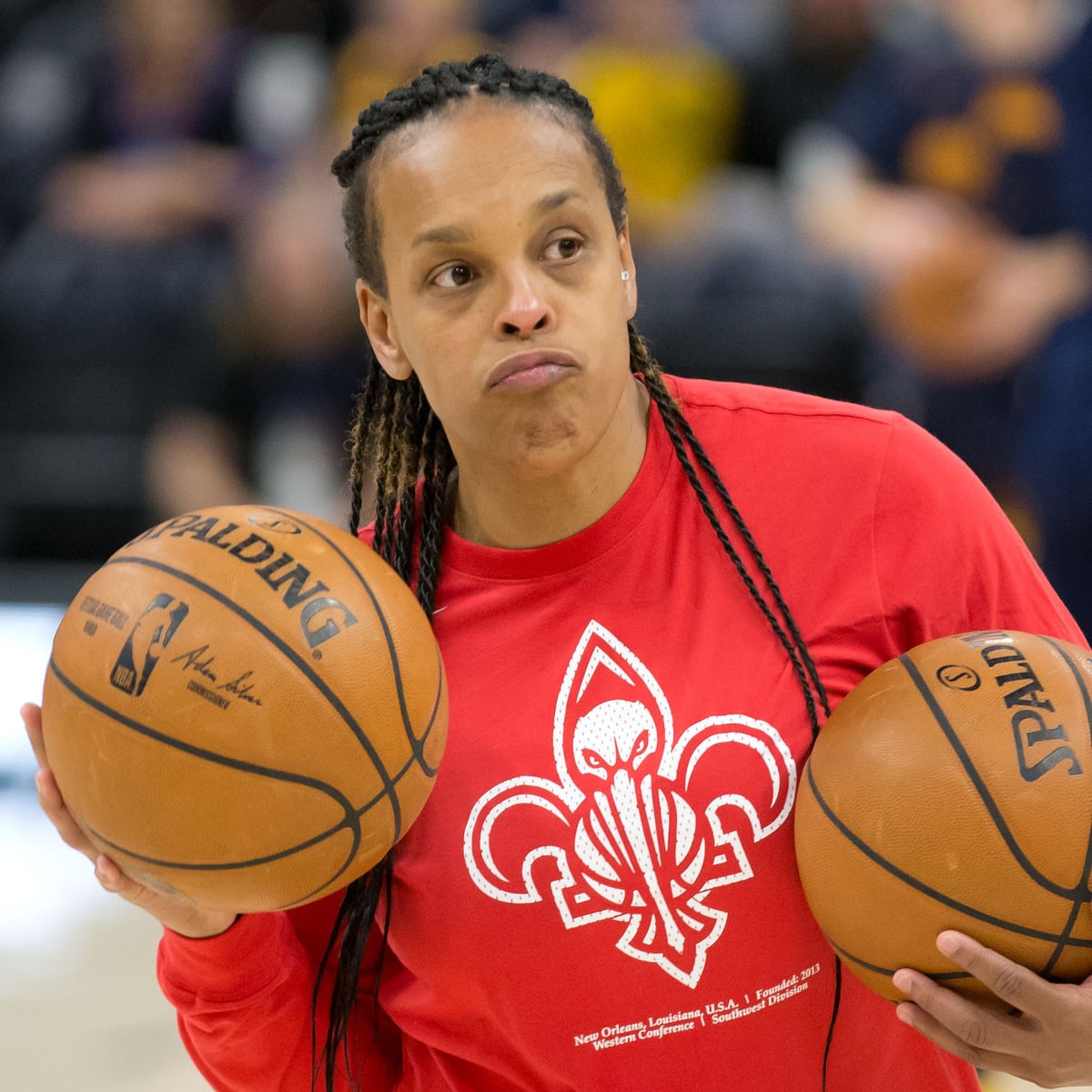 New Orleans Pelicans Hire Teresa Weatherspoon as Eighth Full-Time Female  Coach in NBA