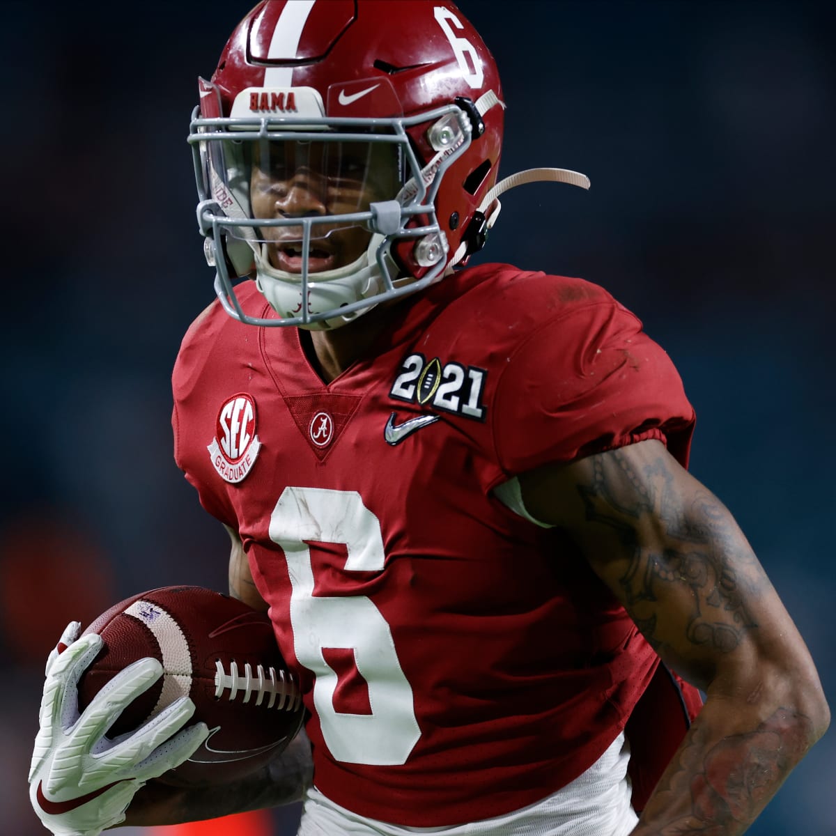 Alabama WR DeVonta Smith Selected in 2021 NFL Draft - Sports
