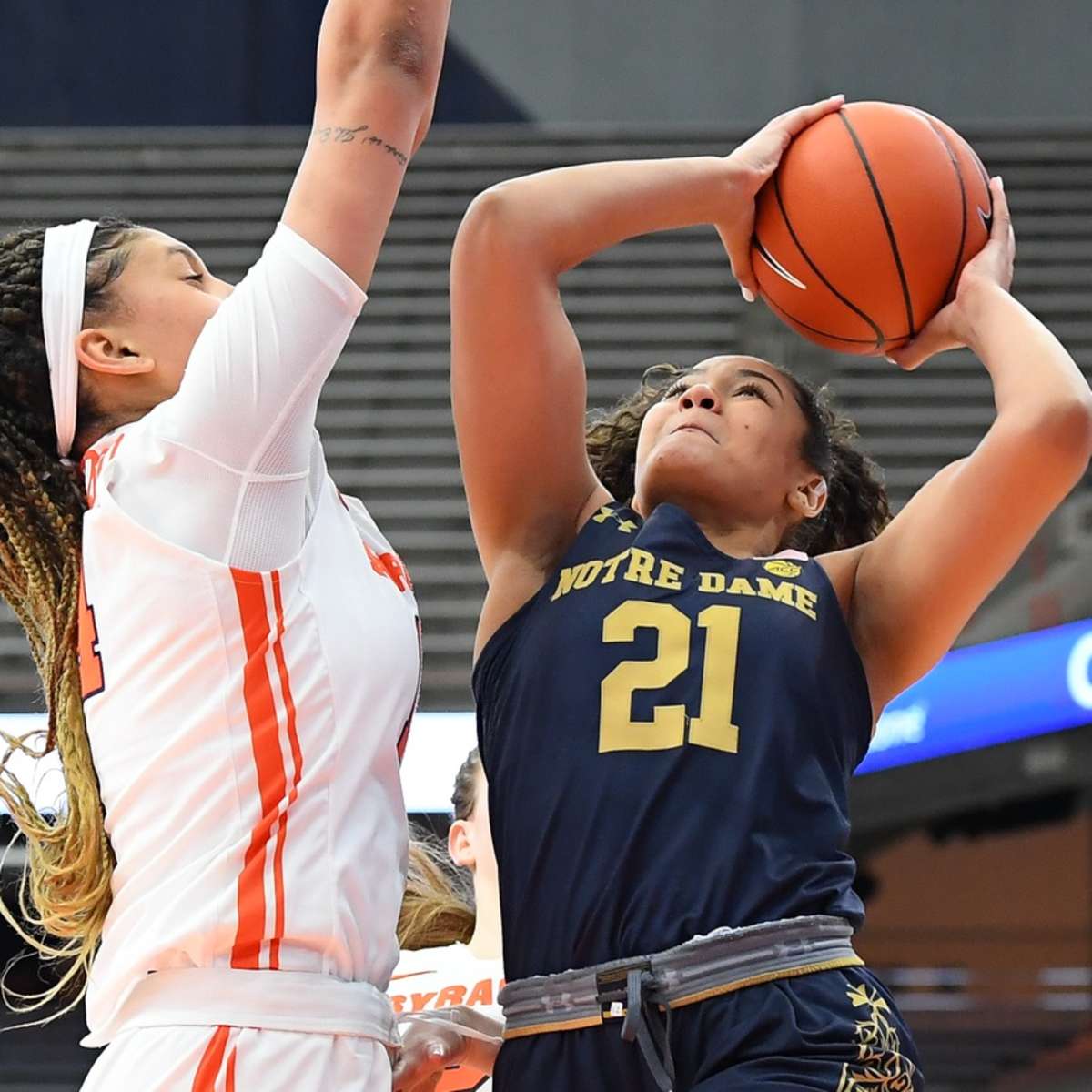 Syracuse Women S Basketball Tremendous Fourth Quarter Performance Leads To A Victory Over The Fighting Irish Sports Illustrated Syracuse Orange News Analysis And More