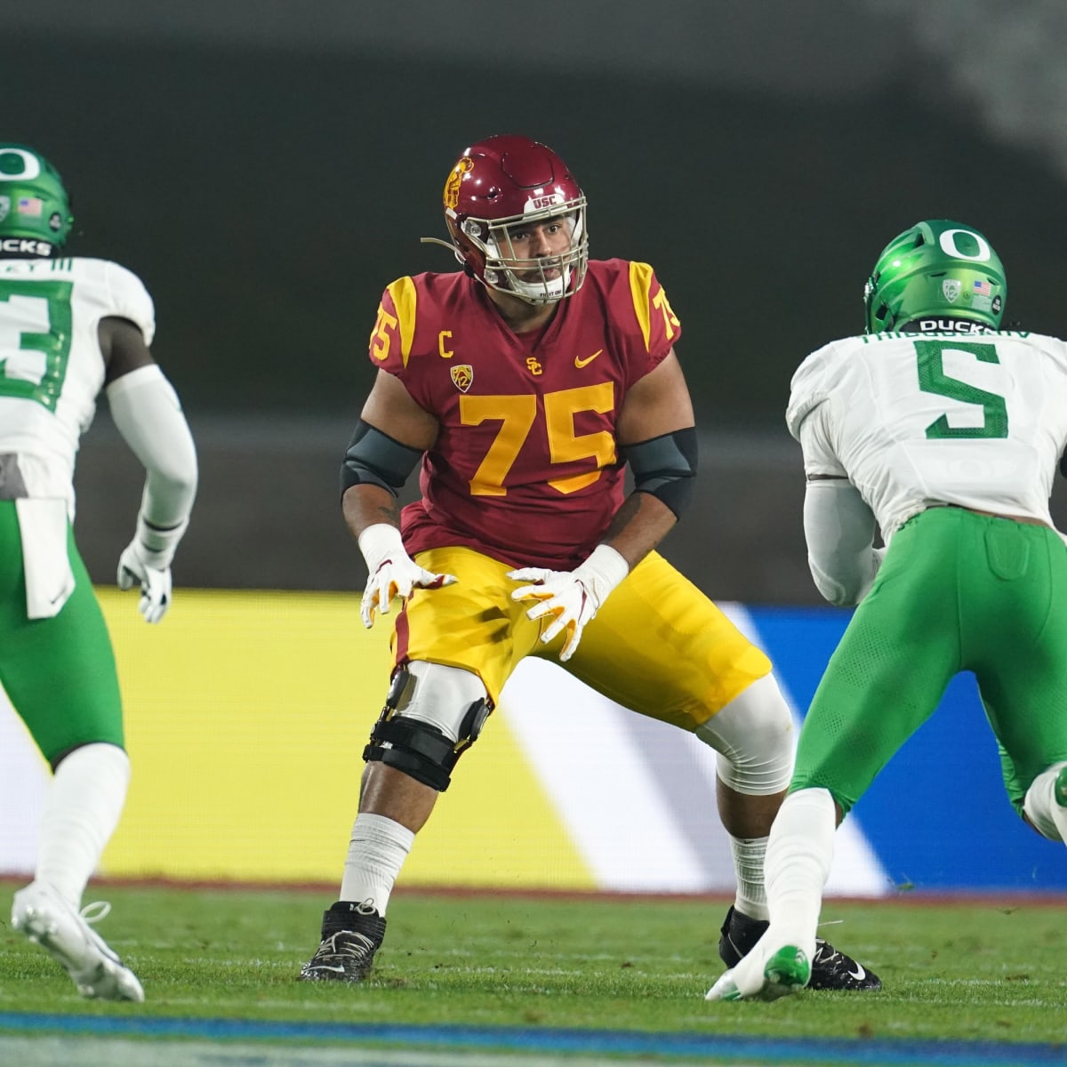 Alijah Vera-Tucker Named 'Best Fit of the 2021 NFL Draft' - Sports  Illustrated USC Trojans News, Analysis and More