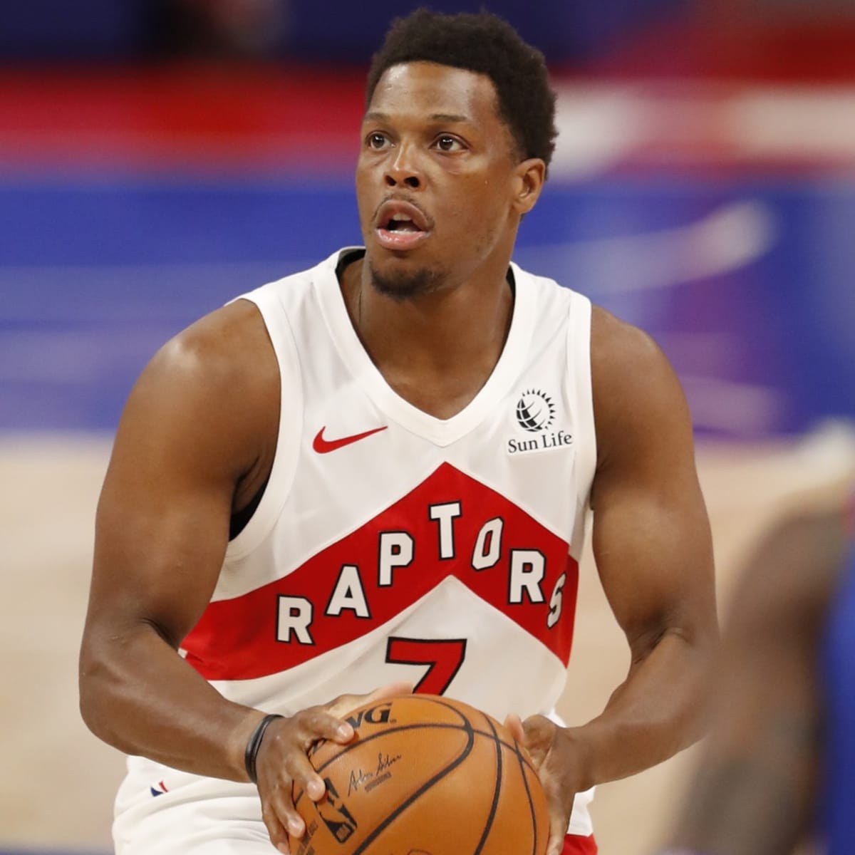 Raptors injury update: PG Kyle Lowry ruled out Friday vs. Timberwolves -  DraftKings Network