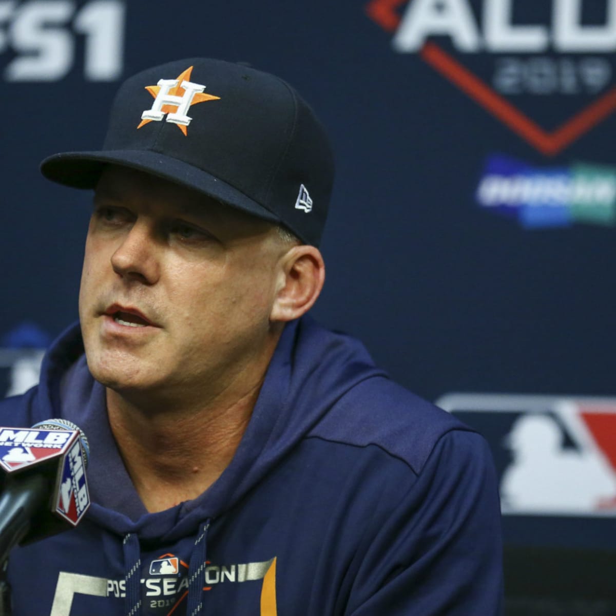 AJ Hinch: 'I Wish I Would've' Stopped Astros' Banging Scheme - Sports  Illustrated