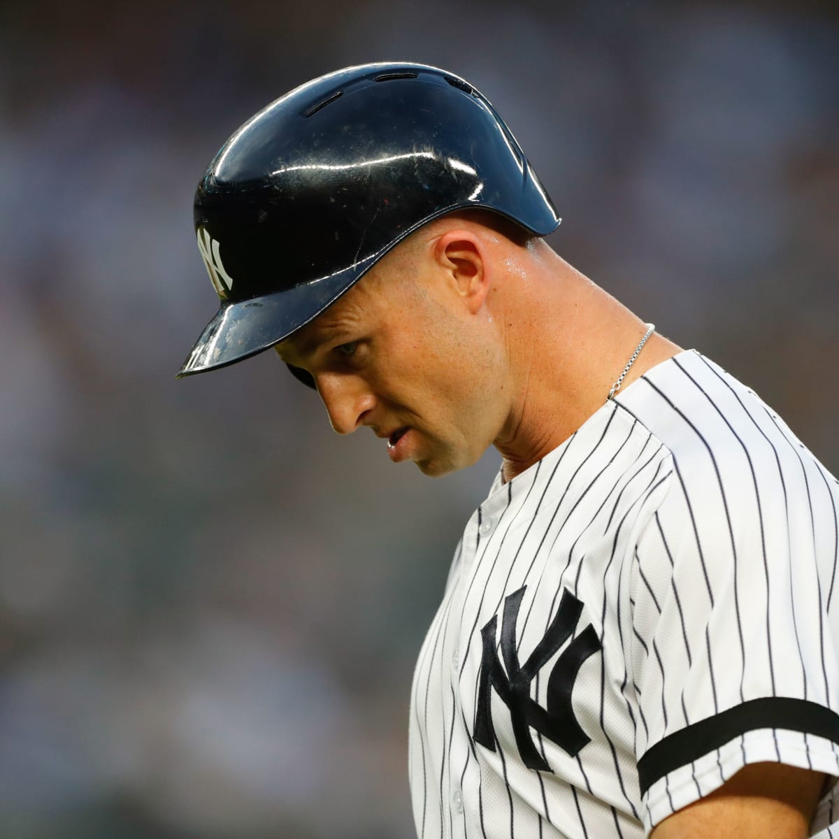Yankees Re-Sign Brett Gardner for a 13th Season - The New York Times