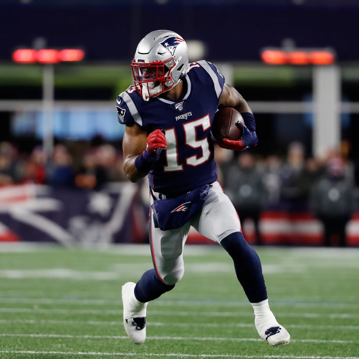 Covid 19 Hasn T Stopped Jarrett Stidham N Keal Harry From Finding Ways To Stay In Sync Sports Illustrated New England Patriots News Analysis And More