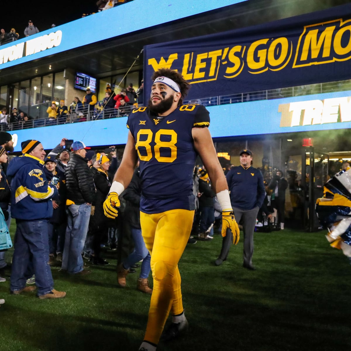 Three Reasons Trevon Wesco Could be Primed for a Big 2020 - Sports  Illustrated West Virginia Mountaineers News, Analysis and More