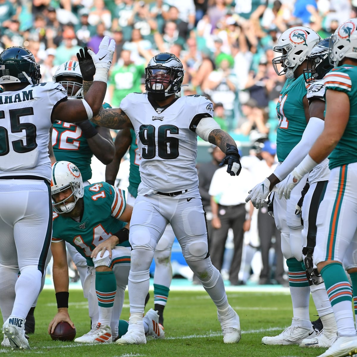 Eagles Defensive Line given lofty PFF rankings. Too much, too soon?