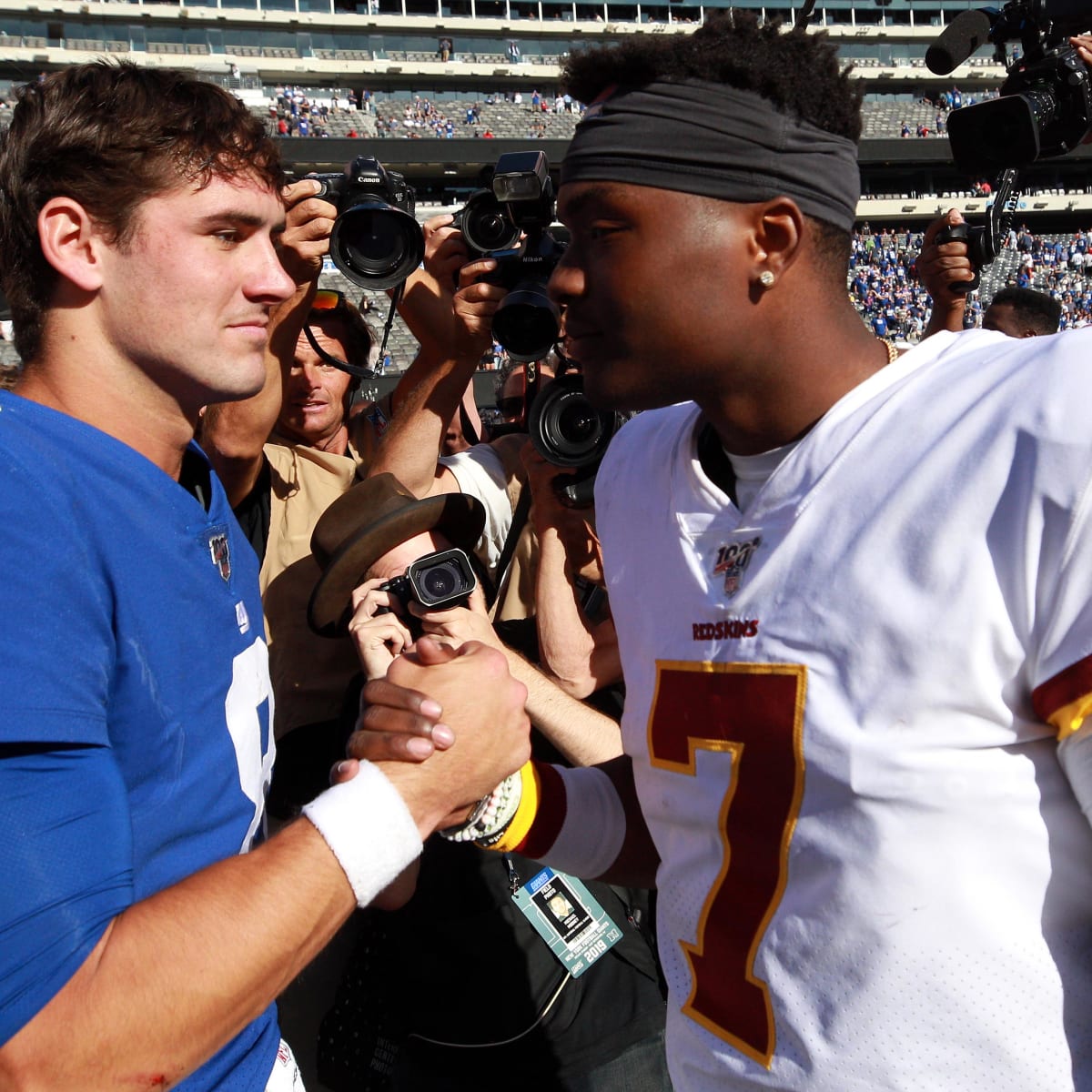 Daniel Jones And Dwayne Haskins A Tale Of Two Quarterbacks Sports Illustrated New York Giants News Analysis And More