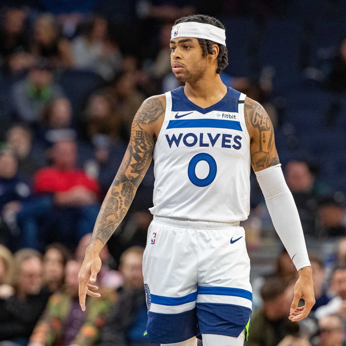 mout Huisdieren Verzwakken Rate The Trade: D'Angelo Russell to the Clippers - Sports Illustrated LA  Clippers News, Analysis and More
