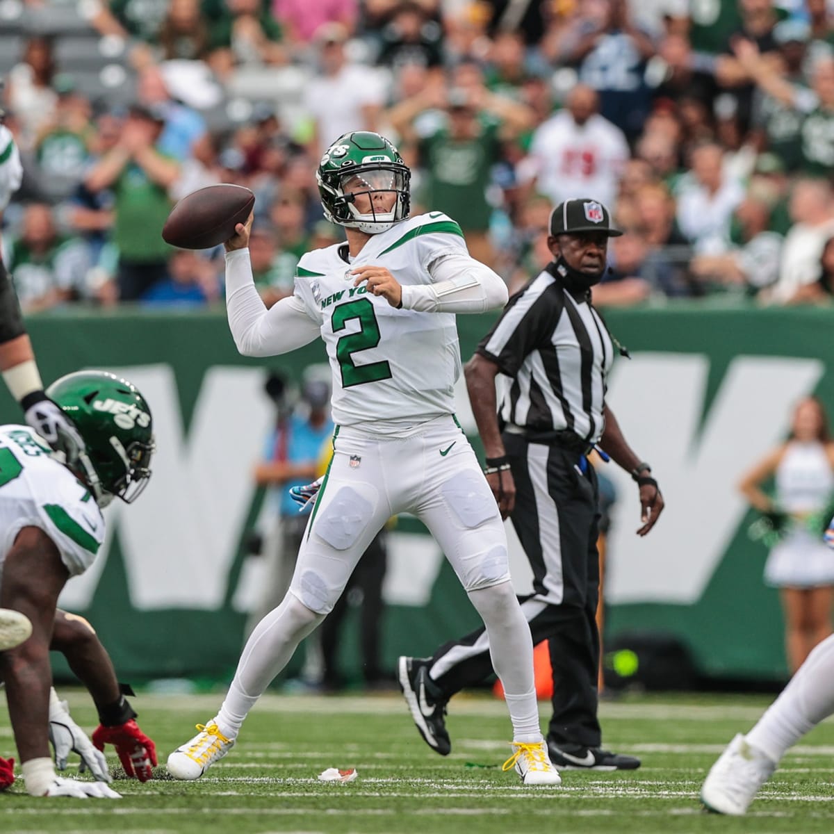 Zach Wilson led New York Jets to win over Tennessee Titans - Sports  Illustrated New York Jets News, Analysis and More