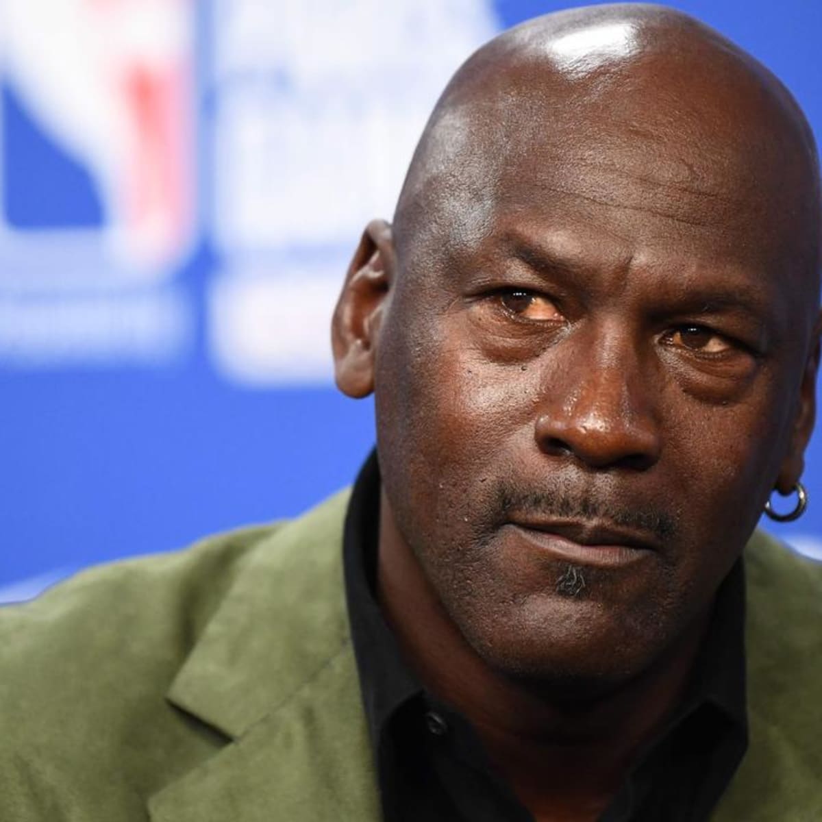 Klappe Tjen Picket Michael Jordan Reveals Thoughts on NBA Vaccine Mandate - Sports Illustrated  LA Clippers News, Analysis and More