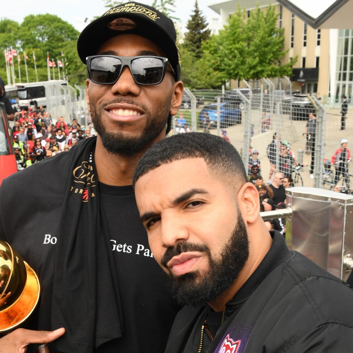 Drake's Kawhi Leonard Jersey Shows Drizzy Is Still All About The Raptors  Hero - Narcity