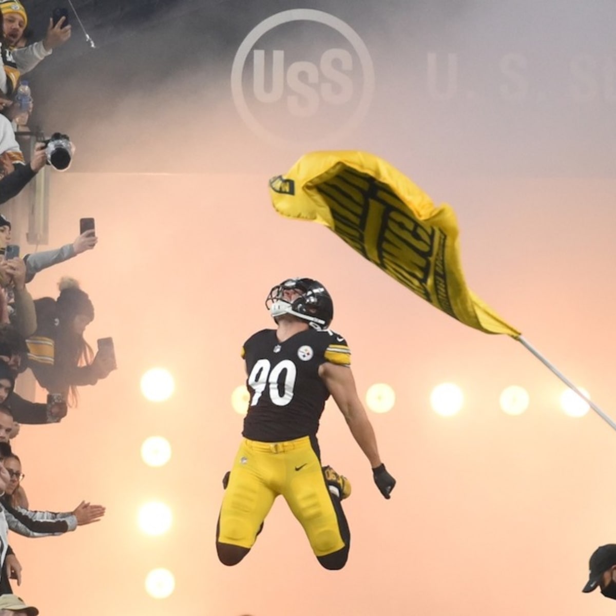 Pittsburgh Steelers LB T.J. Watt: Defensive Player of the Year and Worth  Every Penny - Sports Illustrated Pittsburgh Steelers News, Analysis and More