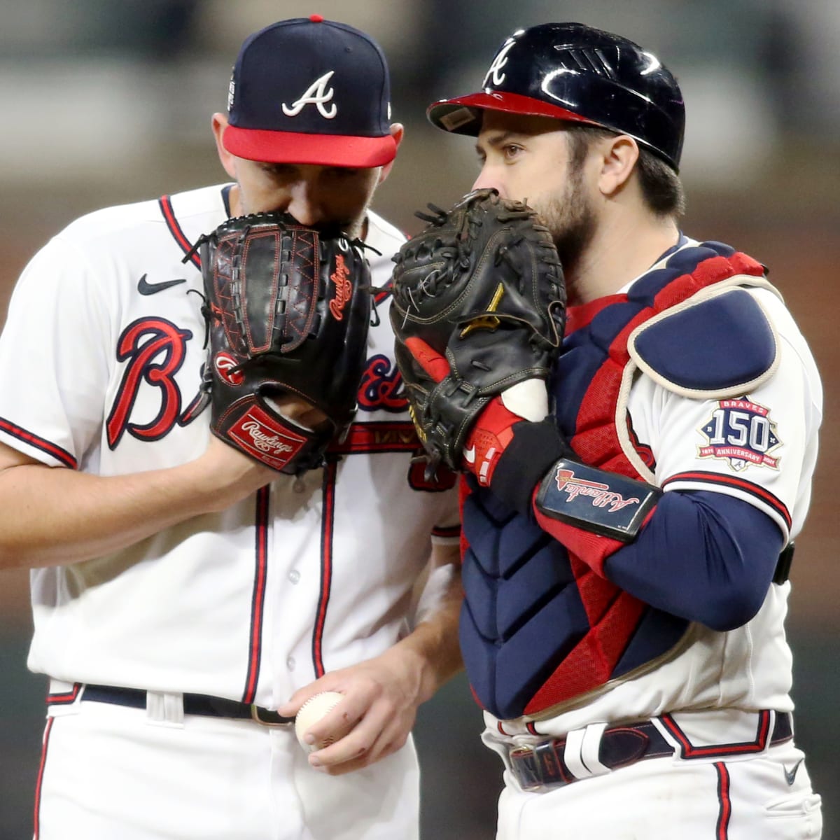 World Series: How Travis d'Arnaud manages Braves pitching chaos - Sports  Illustrated