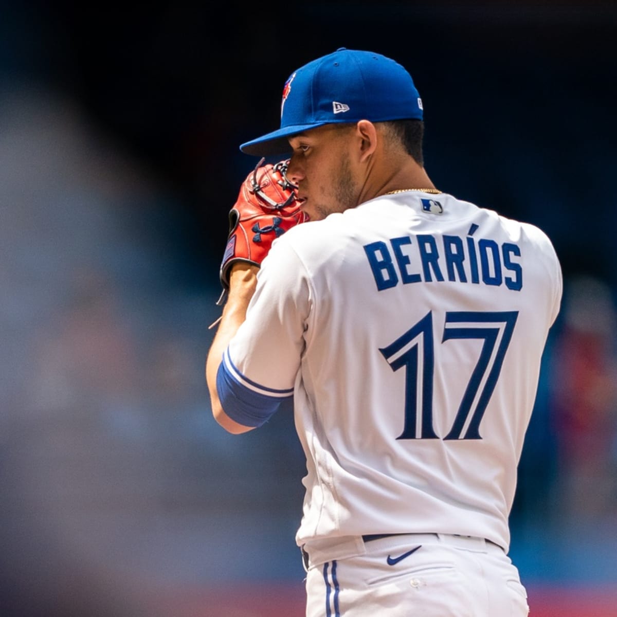 How Toronto and the Blue Jays signed José Berríos to an extension