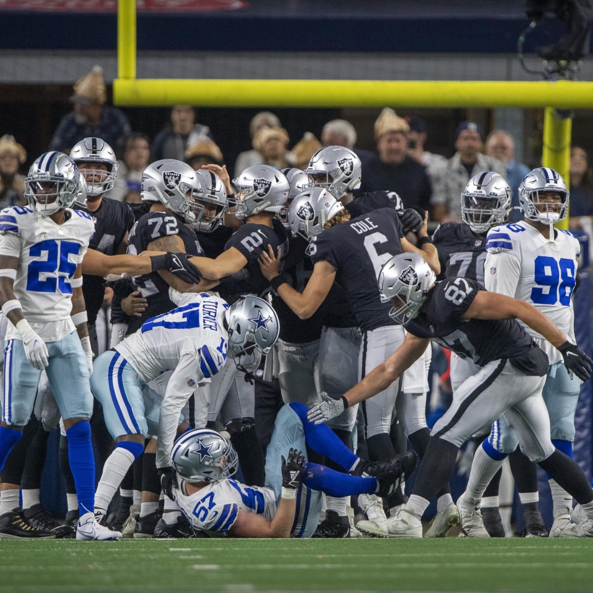 Cowboys-Giants Thanksgiving match made history as the most-watched regular  season game in NFL history