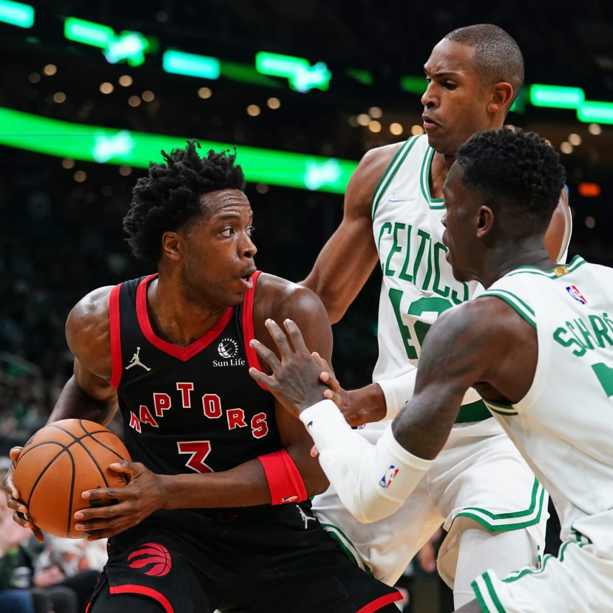 Raptors' OG Anunoby expected to be out 'a while' with hip injury