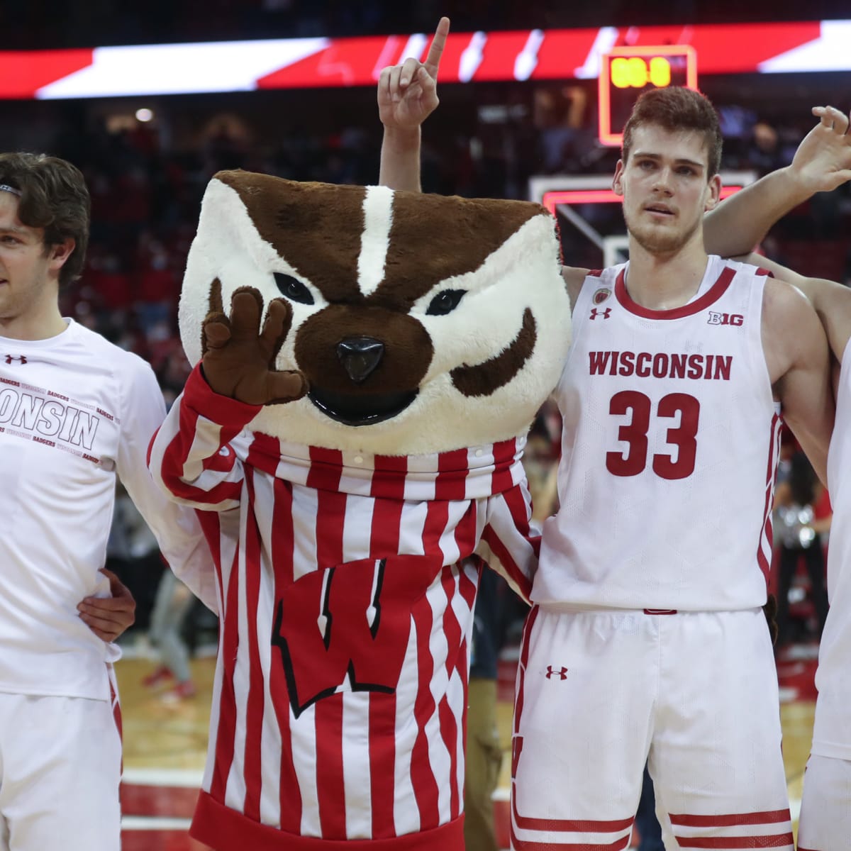 badger basketball live