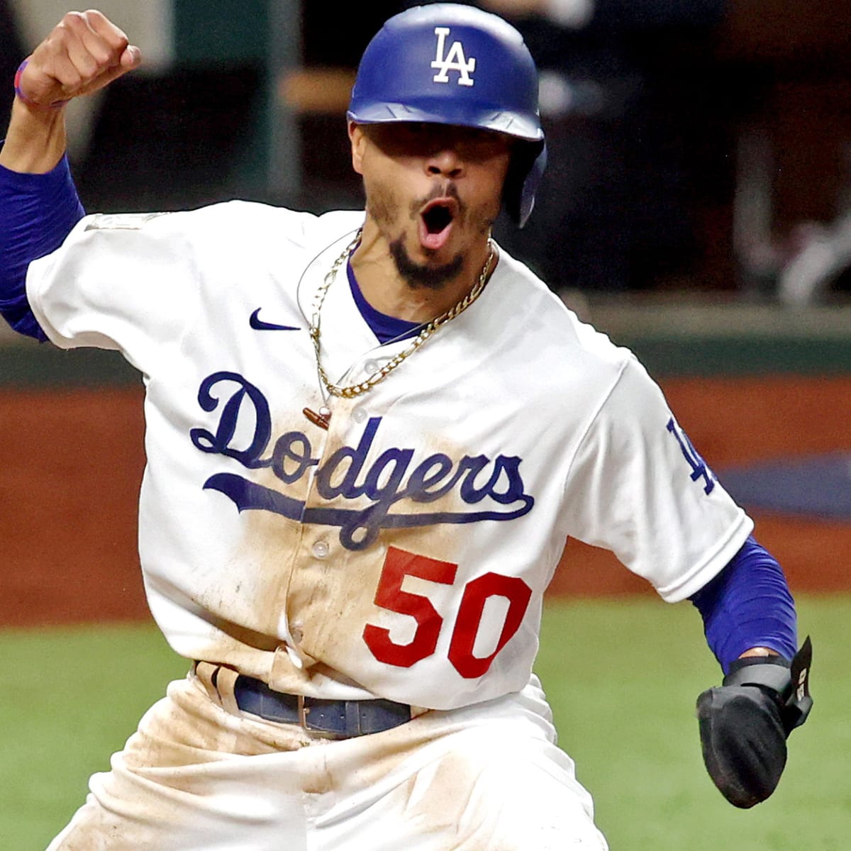 Mookie Betts extension makes Dodgers title favorites for years to come