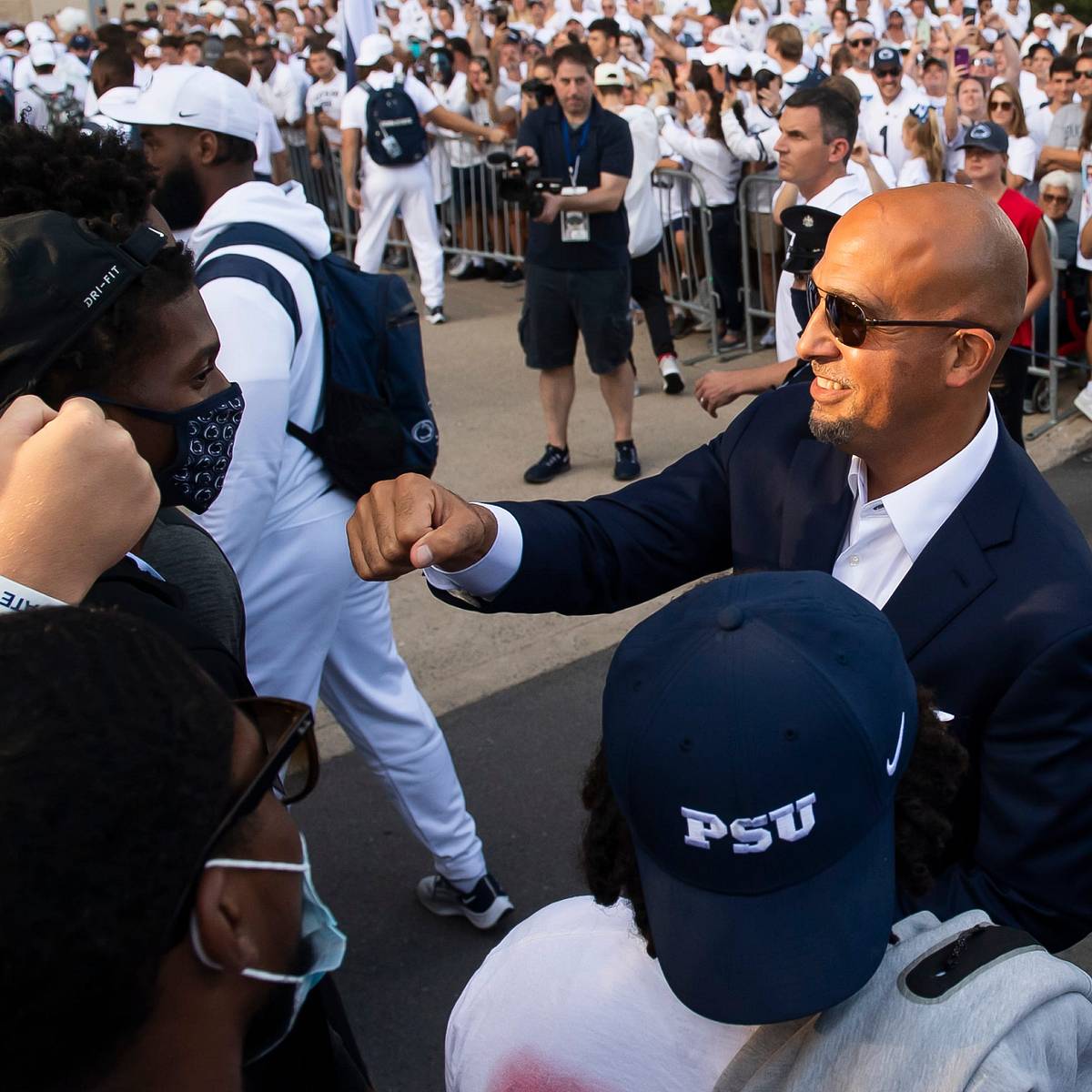 Recruiting Prospects at Blue-White Game 