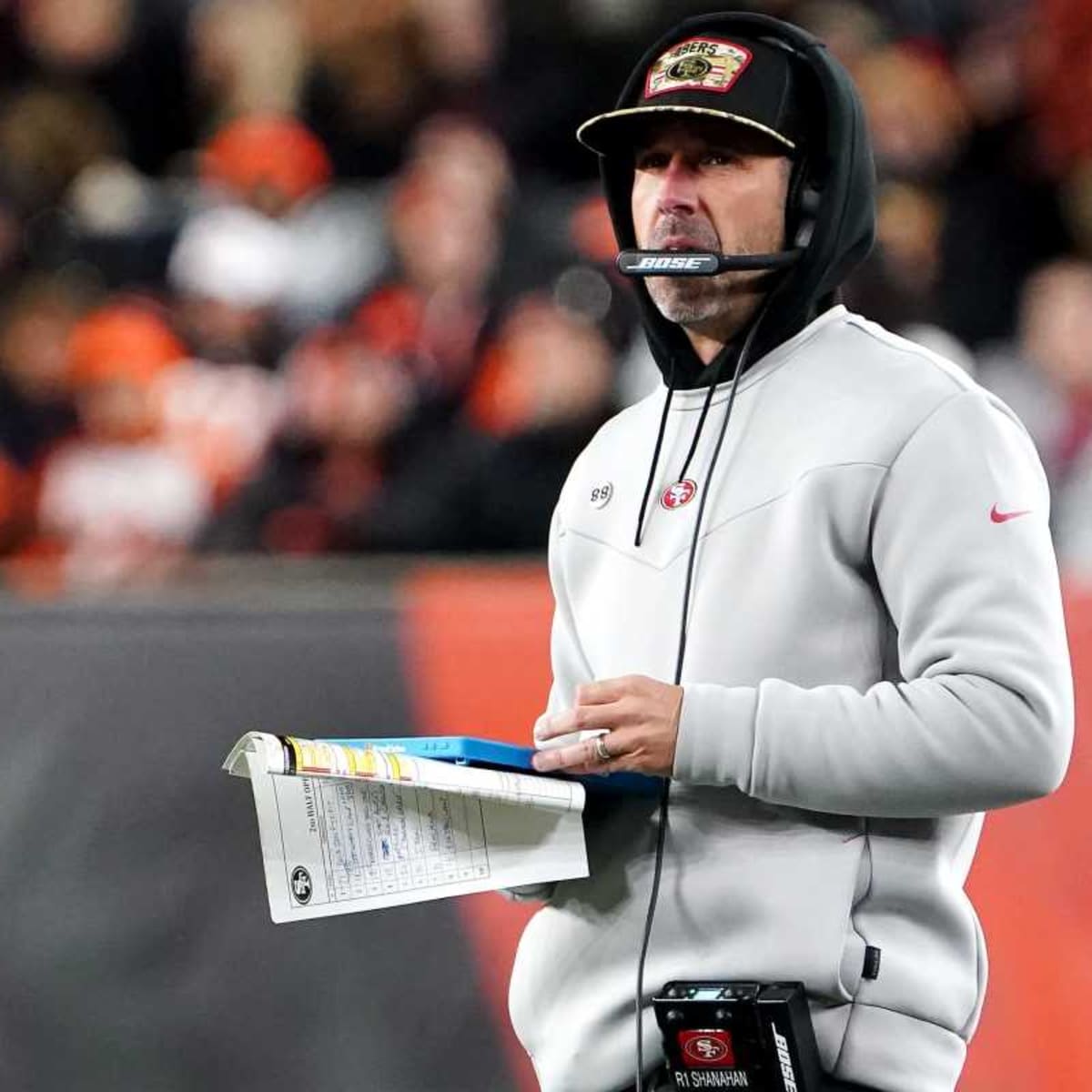 kyle shanahan sideline jacket