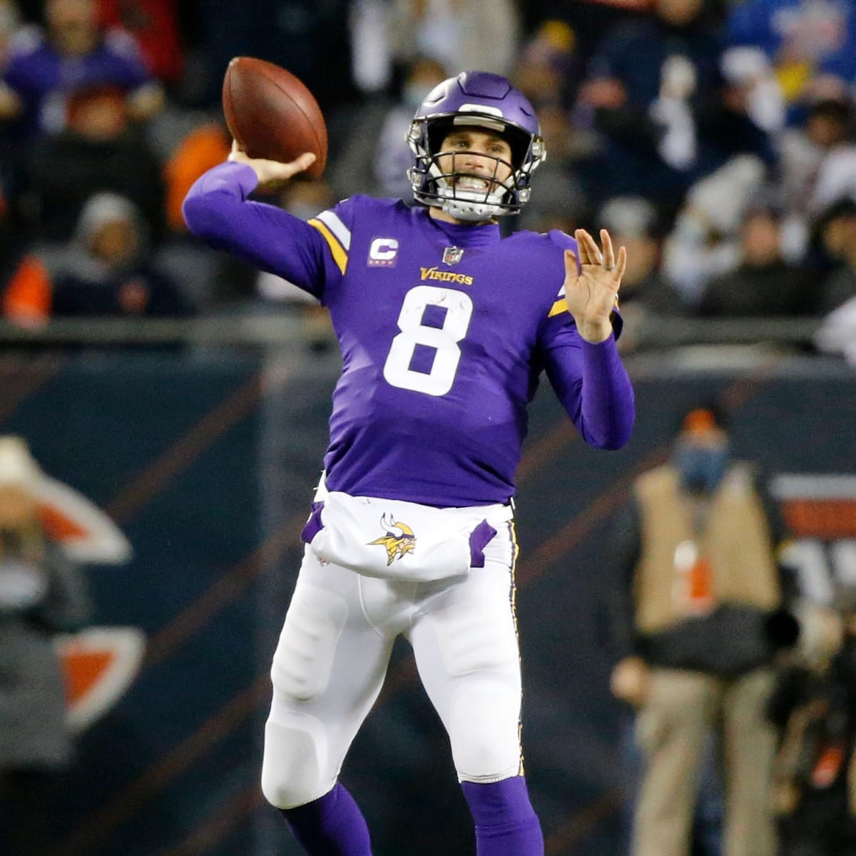 Vikings-Bears: Kirk Cousins throws terrible 'arm punt' interception -  Sports Illustrated