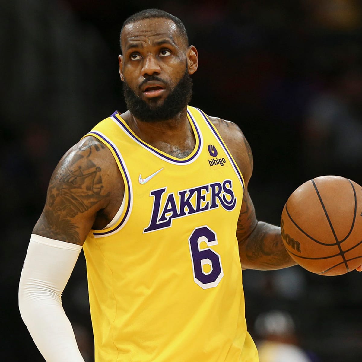 LeBron James at center is best path for Lakers - Sports Illustrated