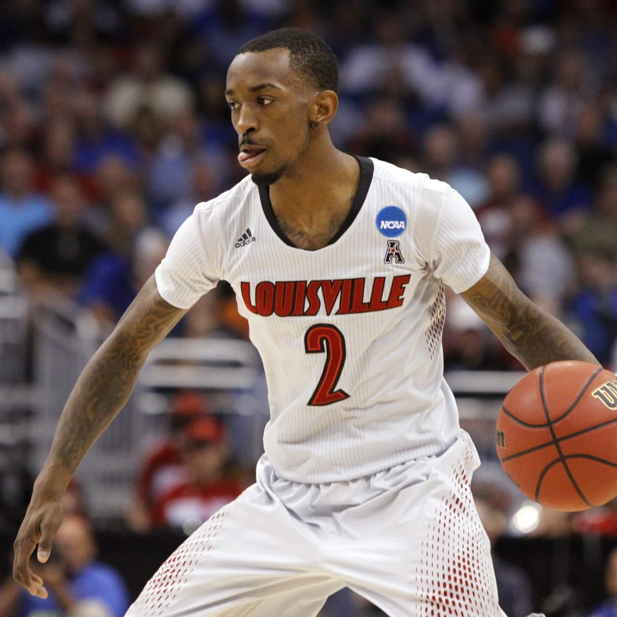 Watch: Russ Smith Gets His No. 2 Jersey Retired - Sports