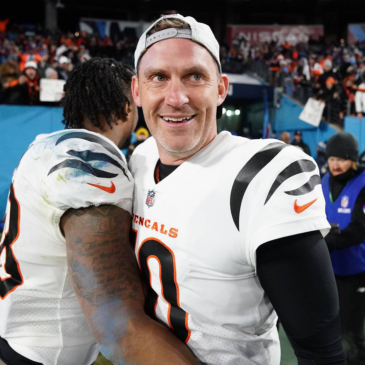 Cincinnati Bengals Re-Sign Veteran Punter Kevin Huber to New Contract -  Sports Illustrated Cincinnati Bengals News, Analysis and More